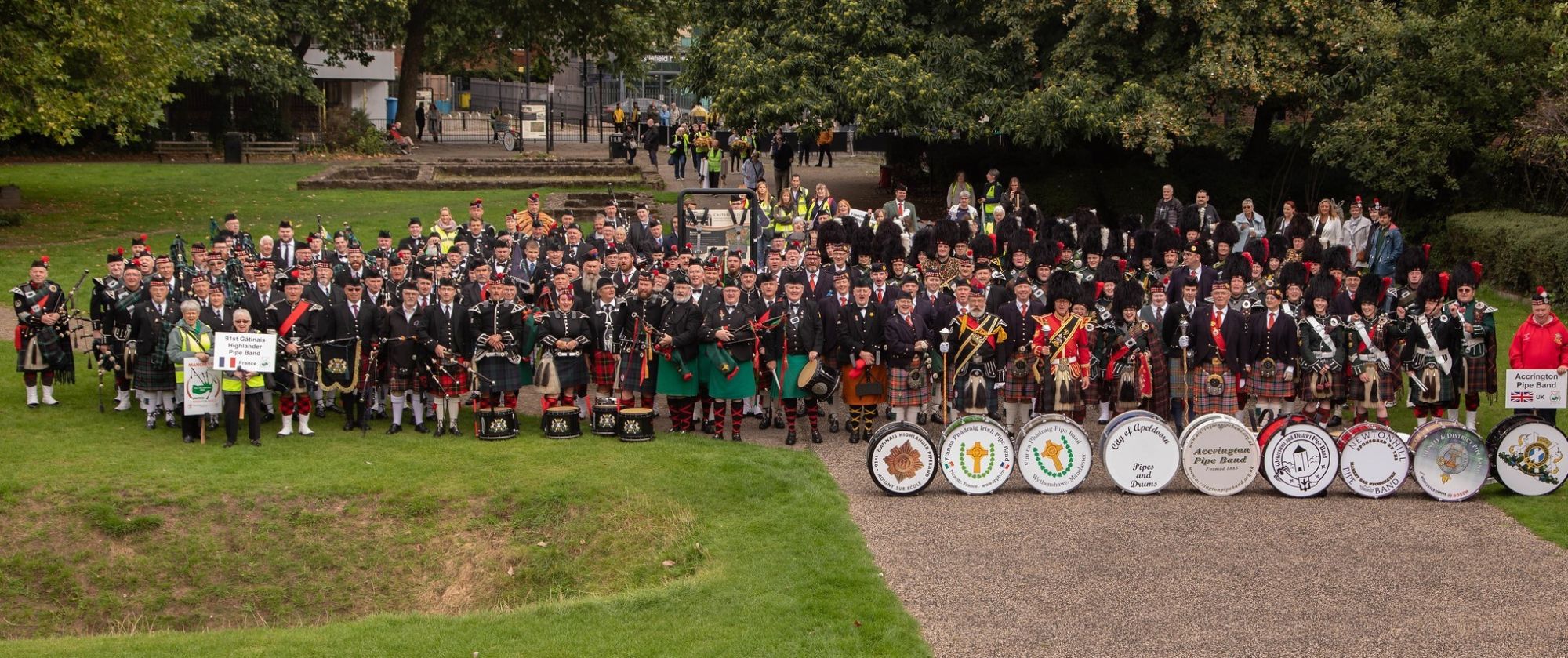 Manchester United Pipers for Peace 2022